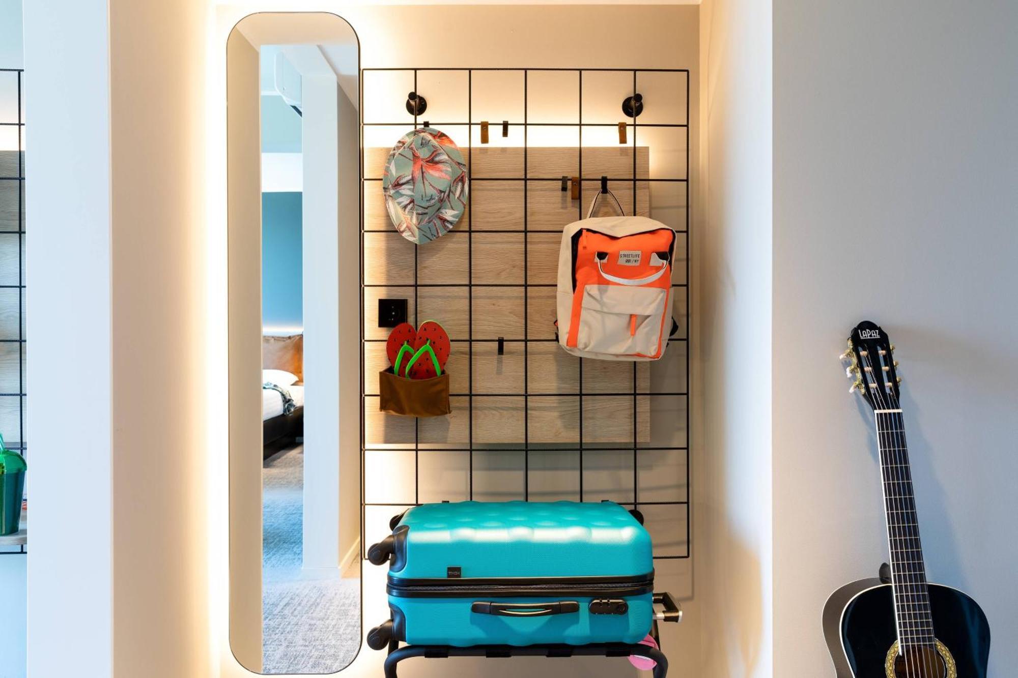 Moxy Utrecht Hotel Kültér fotó