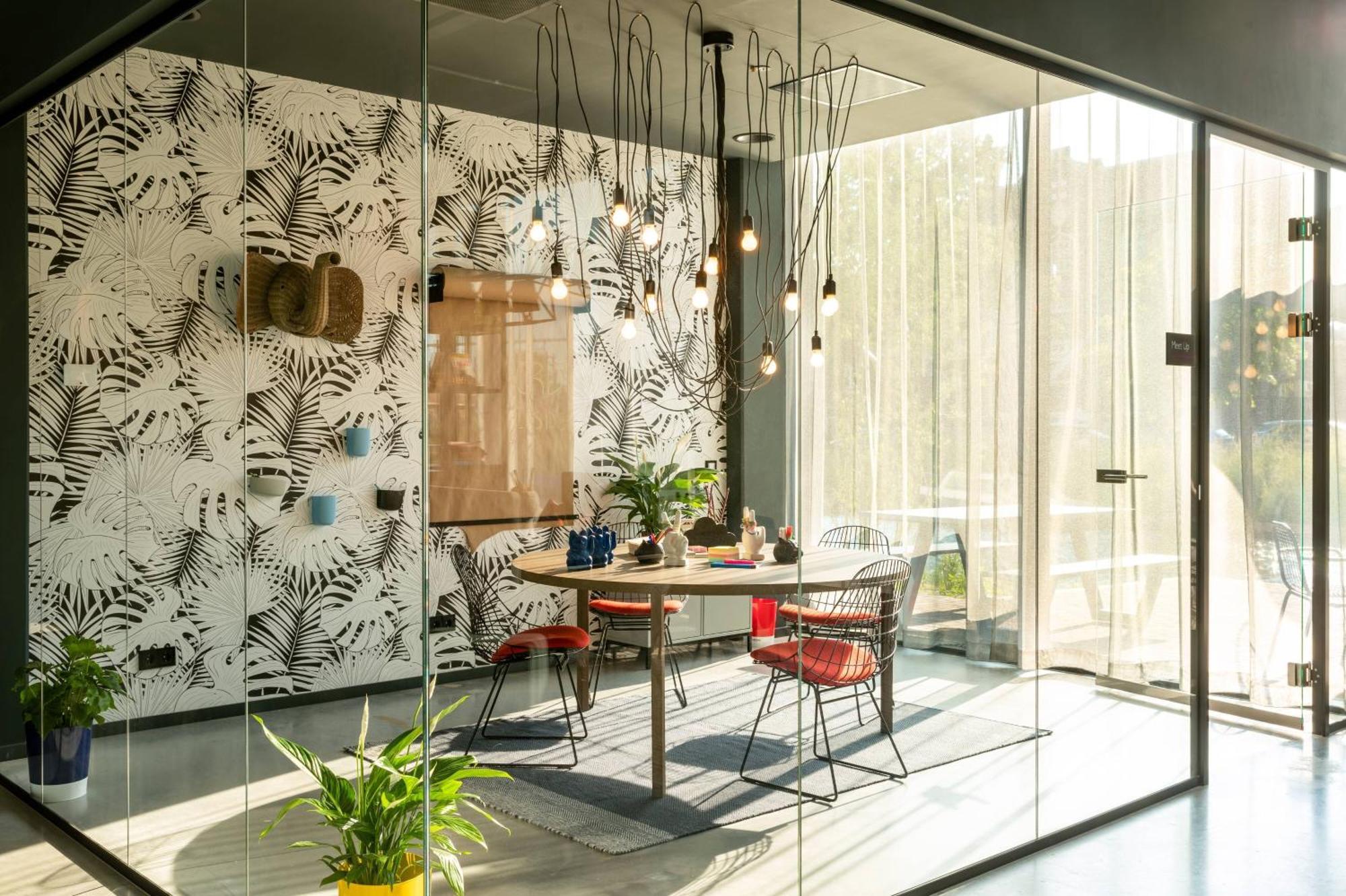 Moxy Utrecht Hotel Kültér fotó