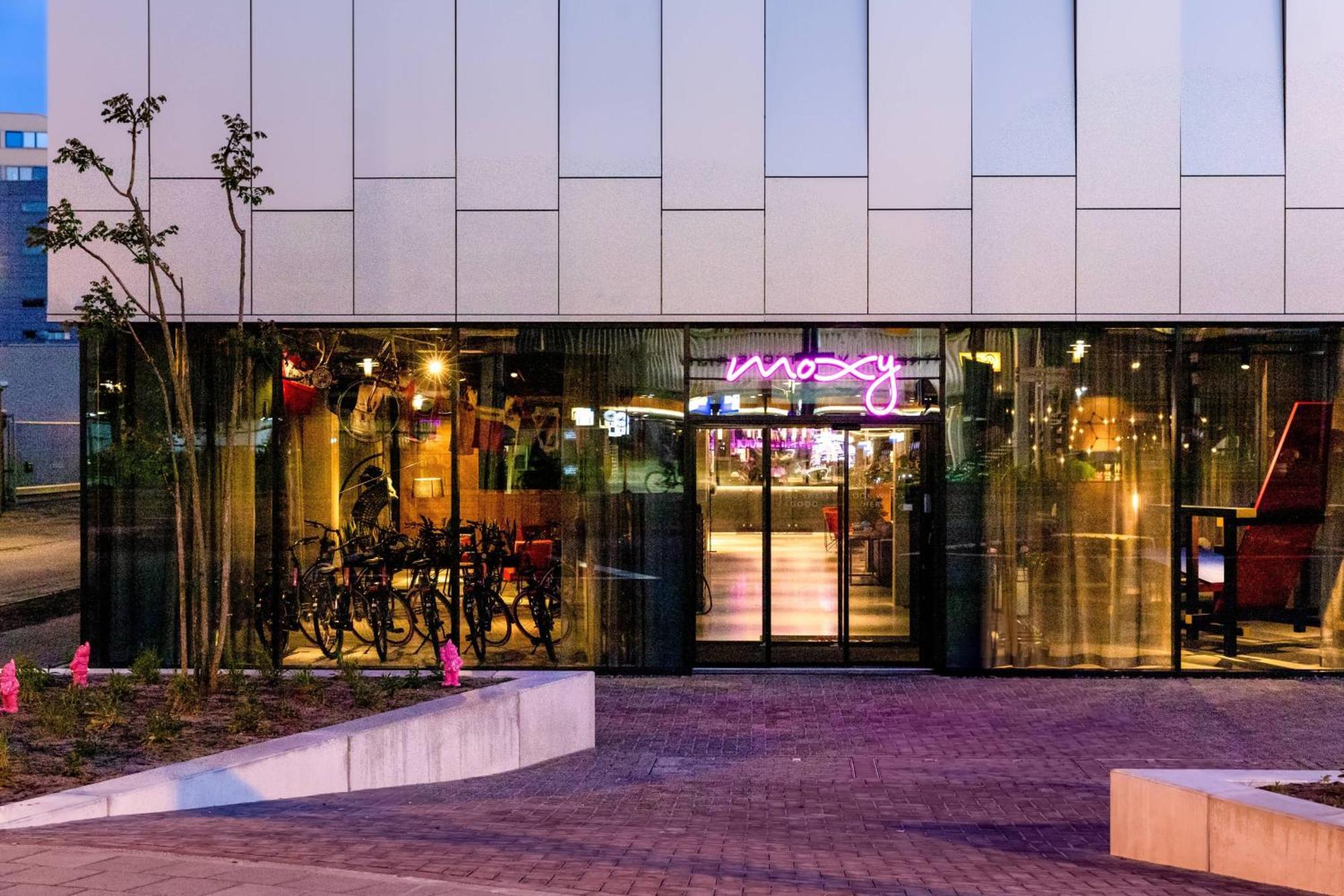 Moxy Utrecht Hotel Kültér fotó