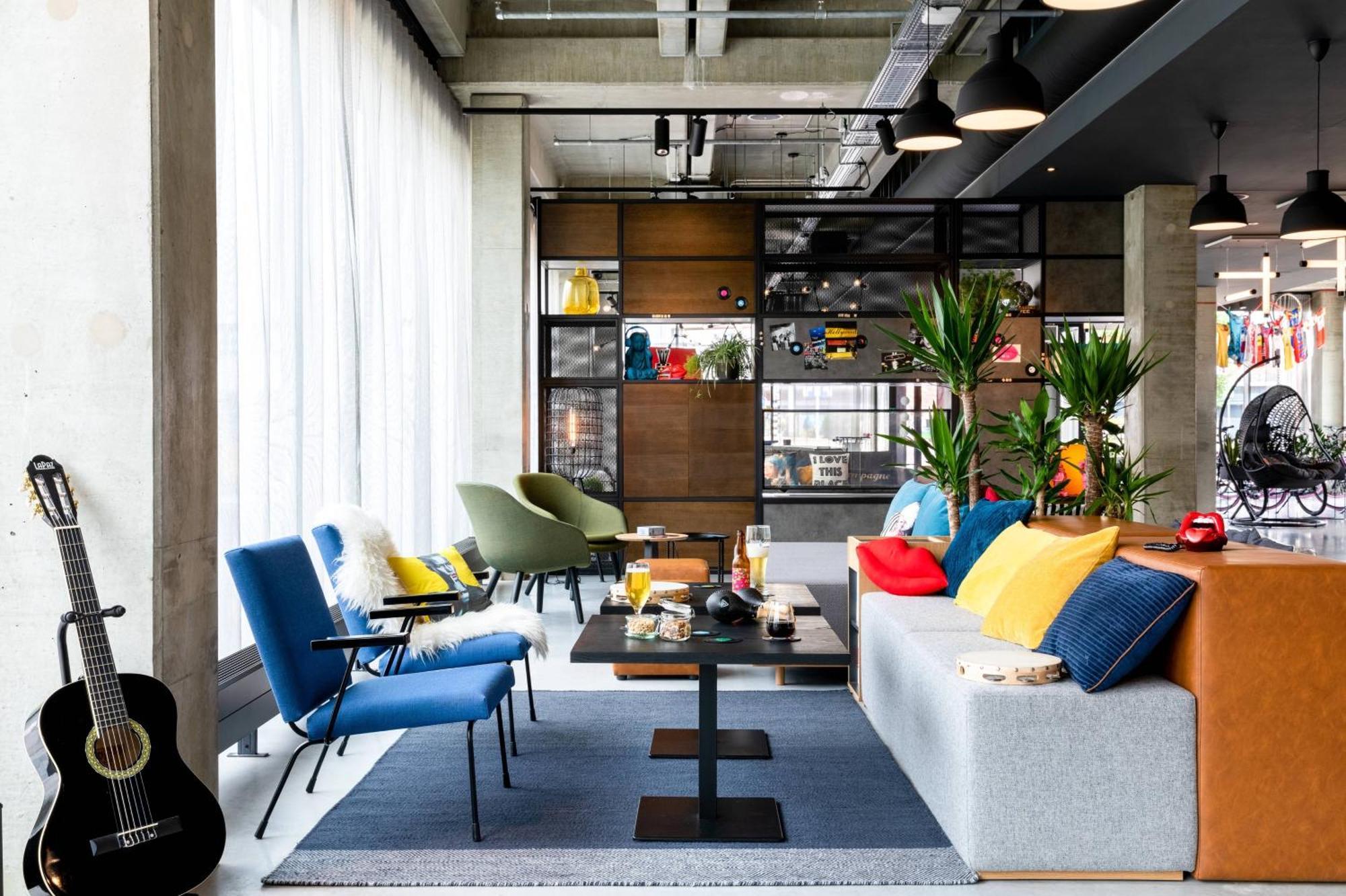 Moxy Utrecht Hotel Kültér fotó