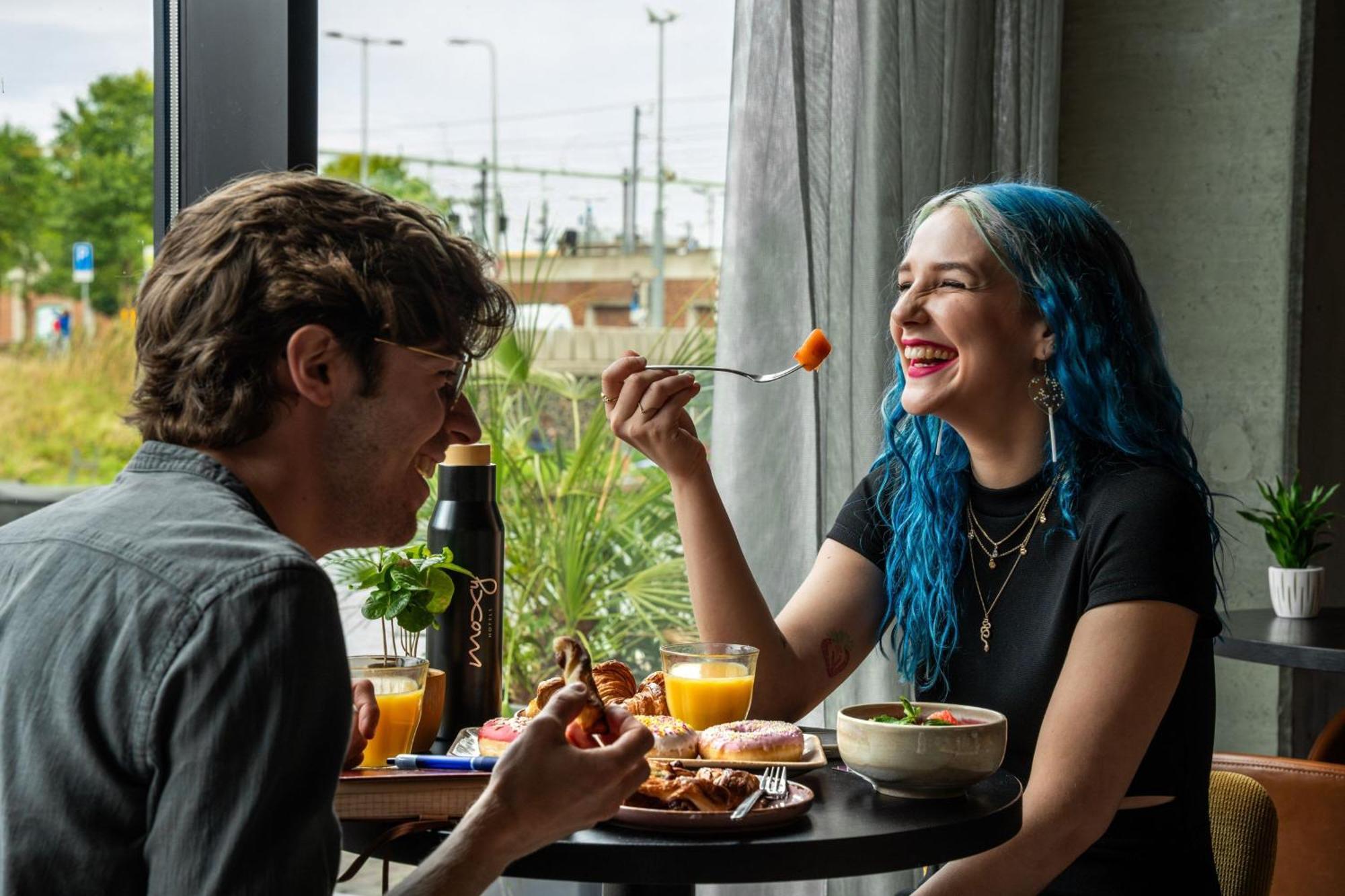 Moxy Utrecht Hotel Kültér fotó